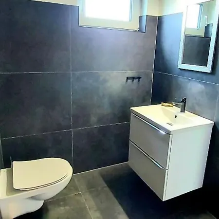 Ferienhaus“ Blaues Wunder“ Am Wasser Mit Grill Holiday home *