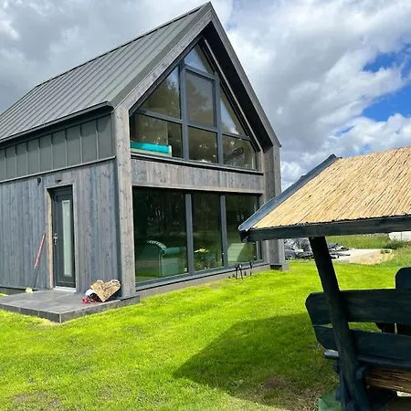 Holiday home Ferienhaus“ Blaues Wunder“ Am Wasser Mit Grill Nowe Warpno