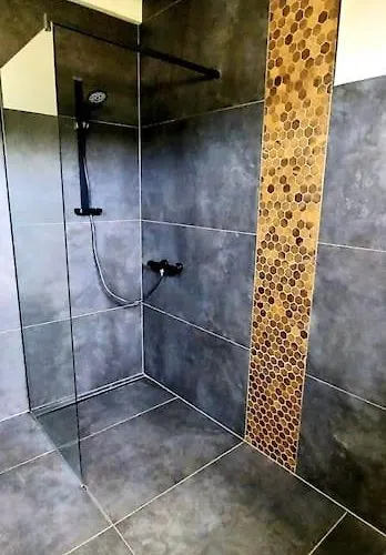 Ferienhaus“ Blaues Wunder“ Am Wasser Mit Grill Nowe Warpno