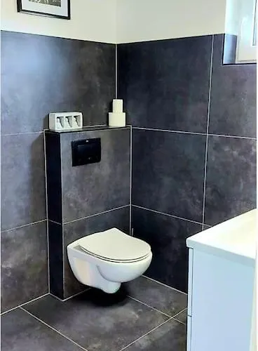 Ferienhaus“ Blaues Wunder“ Am Wasser Mit Grill